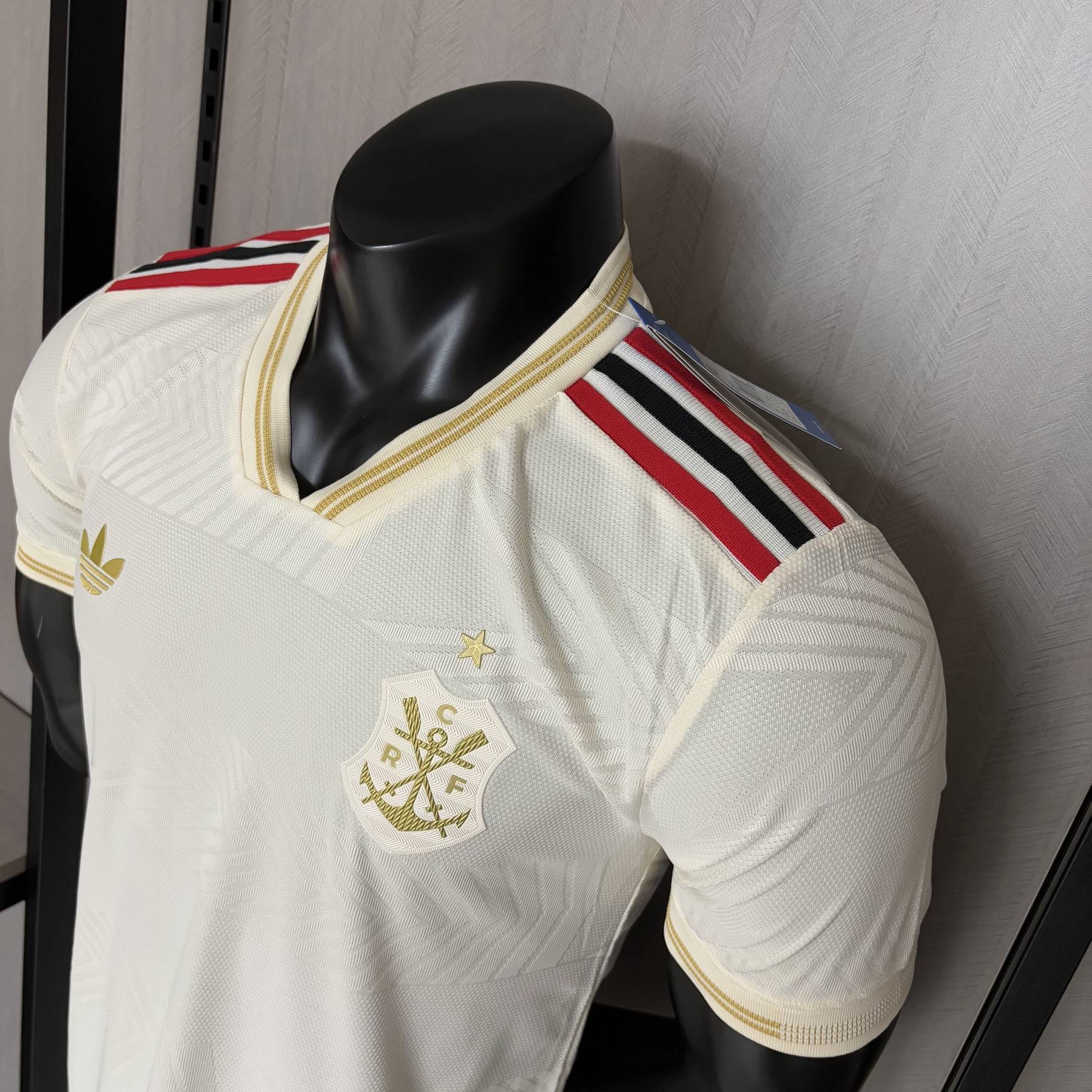 Camisa Versão Jogador Segunda Visitante Damasco do Flamengo 2025
