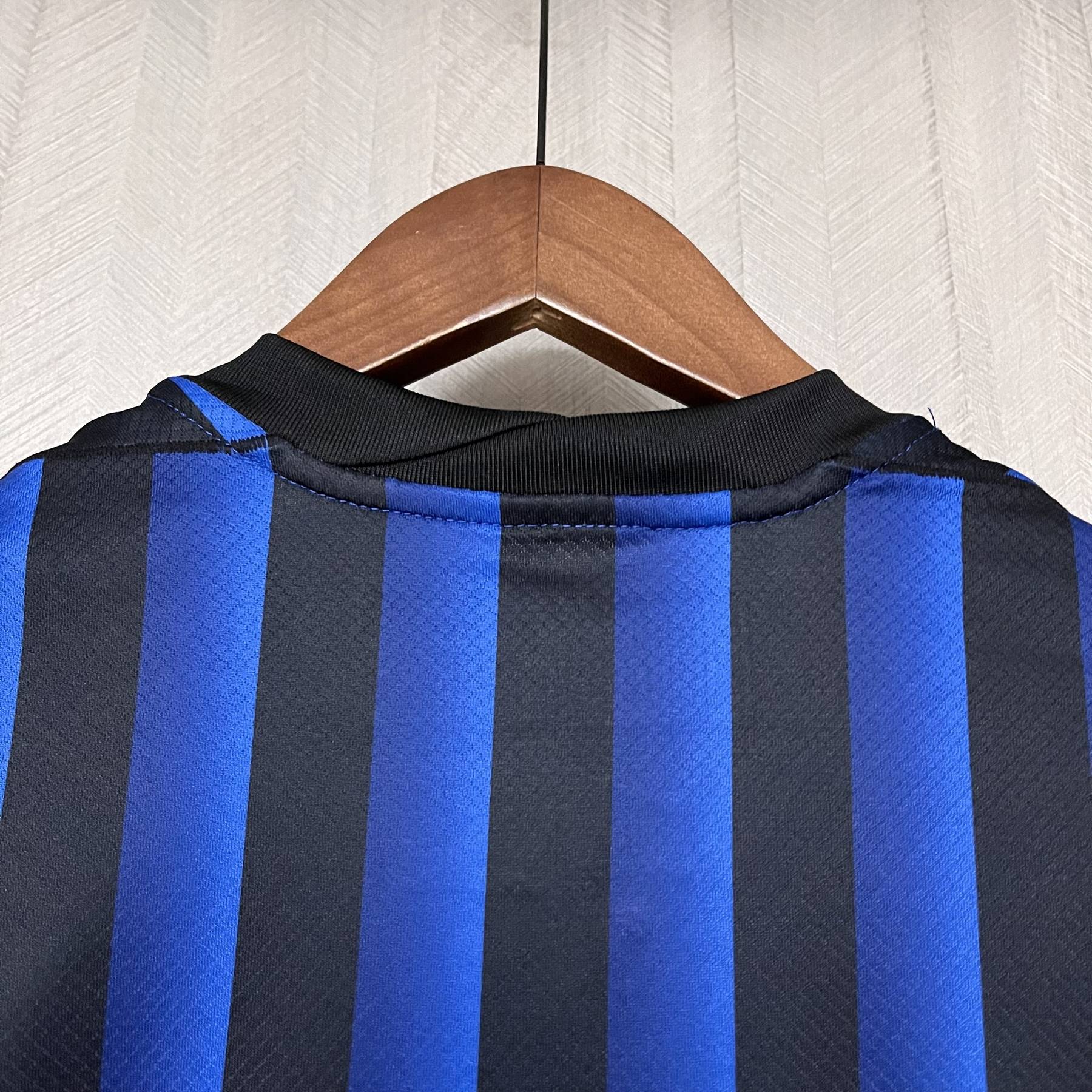 Camisa Torcedor Home da Inter de Milão 2025