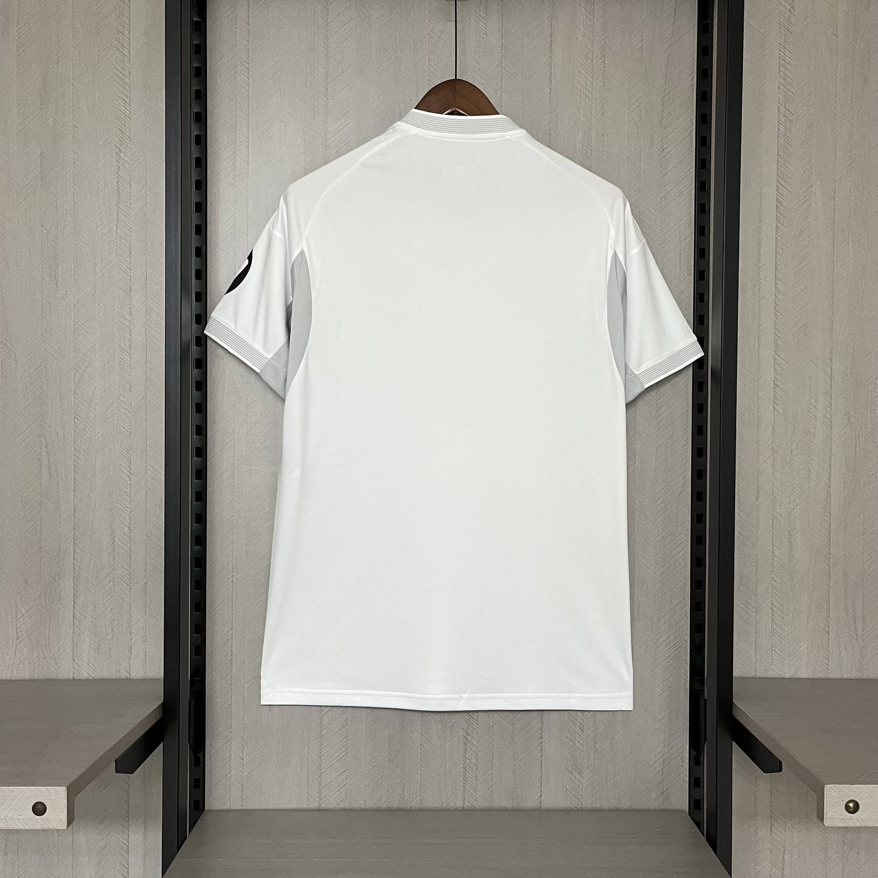 Camisa Torcedor Home Branca do Real Madrid 2025
