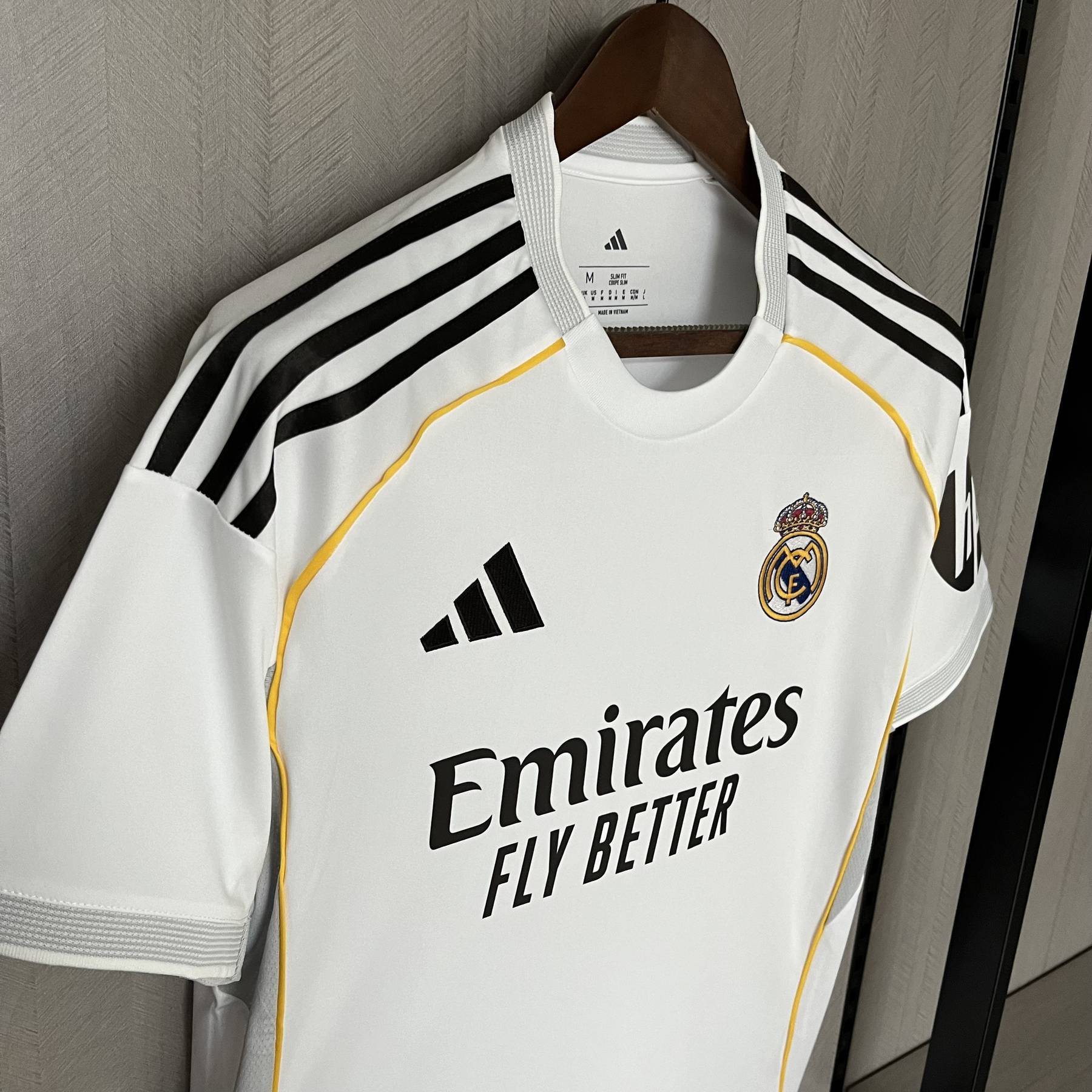 Camisa Torcedor Home Branca do Real Madrid 2025