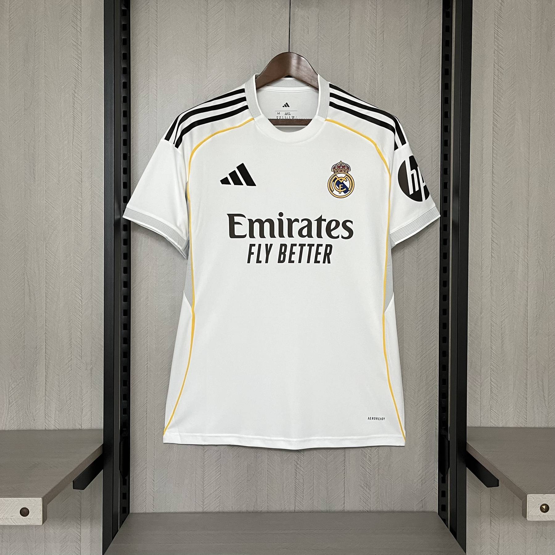 Camisa Torcedor Home Branca do Real Madrid 2025