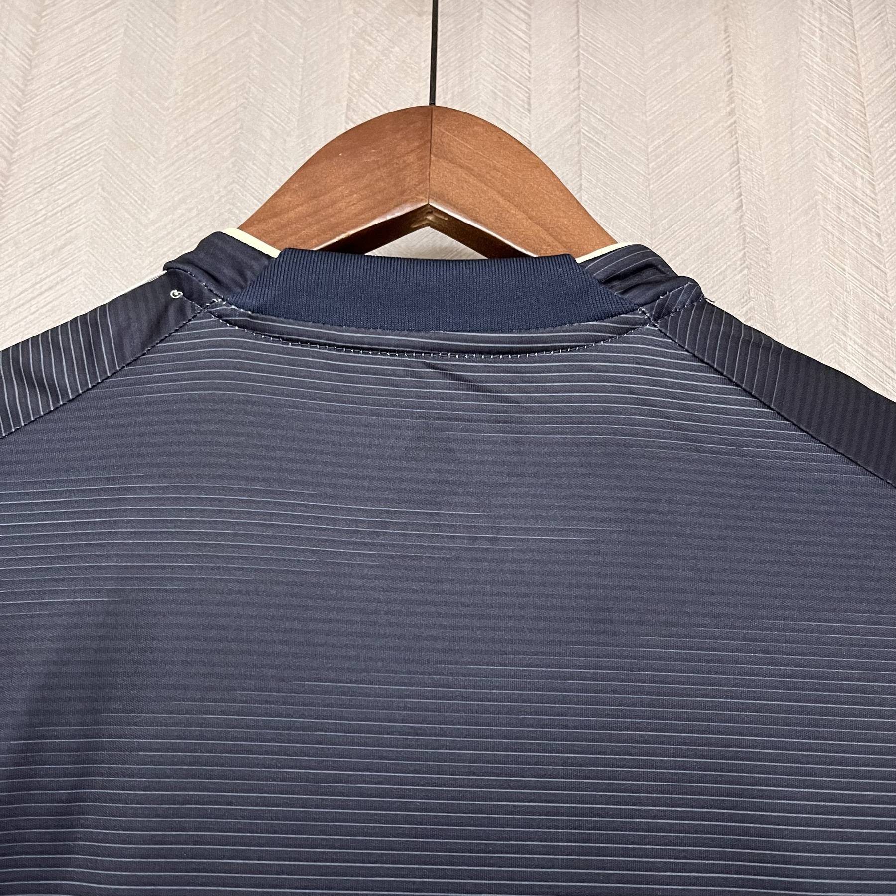 Camisa Torcedor Away Azul-Marinho do Real Madrid 2025
