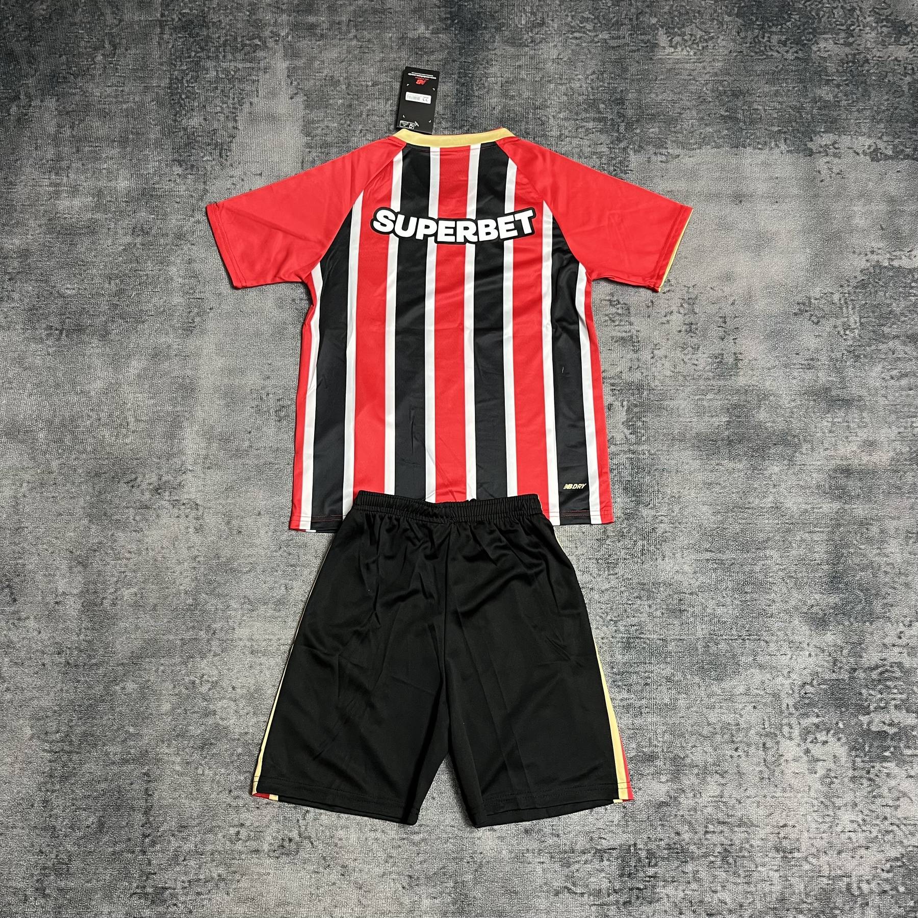 Conjunto Infantil Away do São Paulo 2025-2026