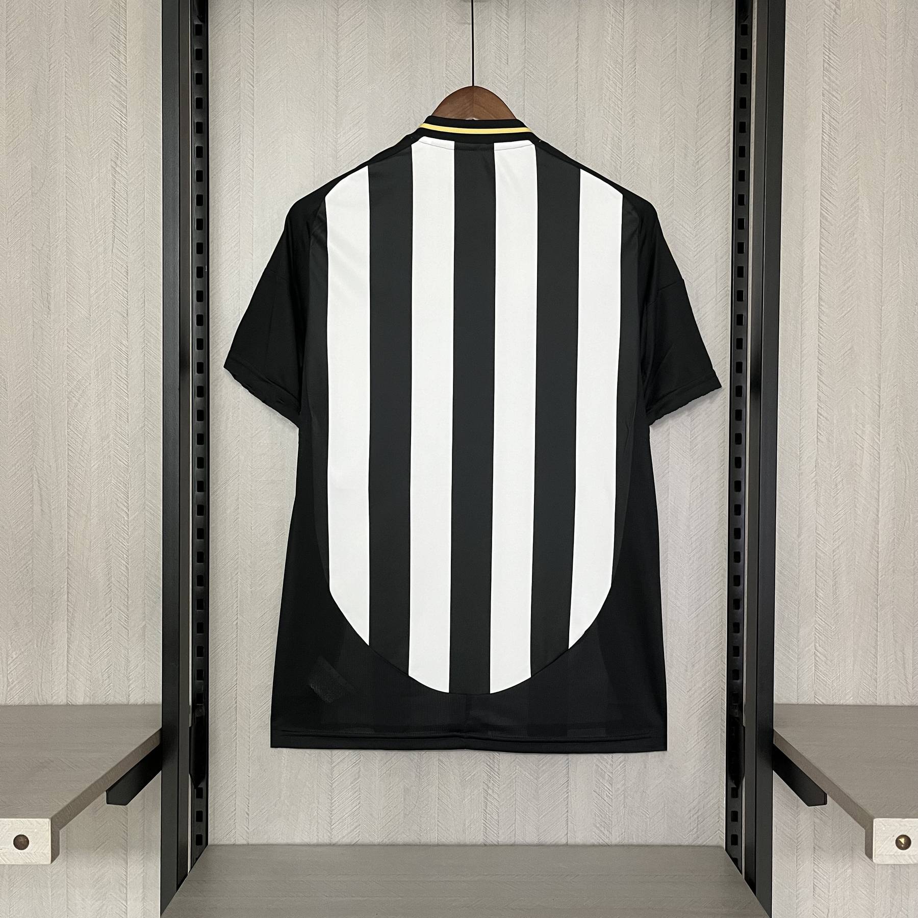 Camisa Atlético Mineiro Home Versão Torcedor 2025