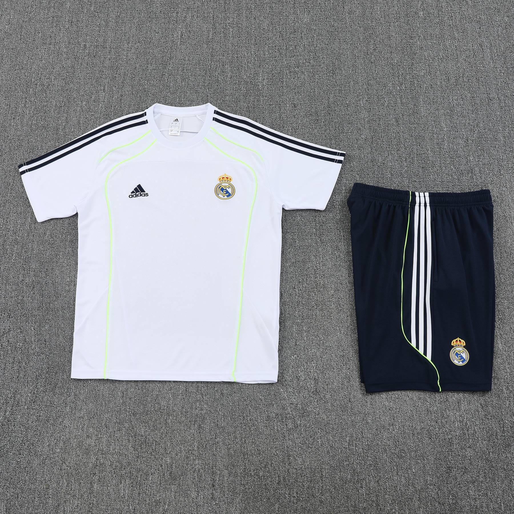 Kit de Treino do Real Madrid 2025-2026 Branco