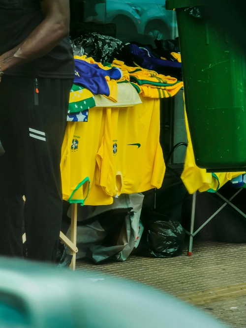 Como escolher o tamanho certo da camisa de futebol