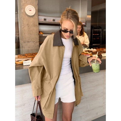 Women's Oversized Utility Jacket, Contrast Collar Zip-Up Coat with Pockets, Casual Mid-Length Outerwear for Spring & Fall 02