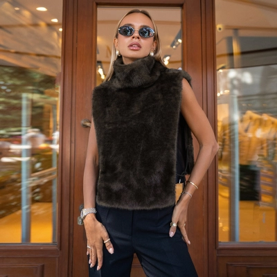 Women's Faux Fur Turtleneck Sleeveless Vest, High Neck Cropped Furry Gilet, Casual Warm Outerwear for Fall & Winter 01