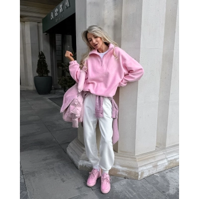 Women's Oversized Half-Zip Fleece Sweatshirt, Stand Collar Pullover Top with Elastic Cuffs, Casual Relaxed Outerwear for Fall & Winter 01