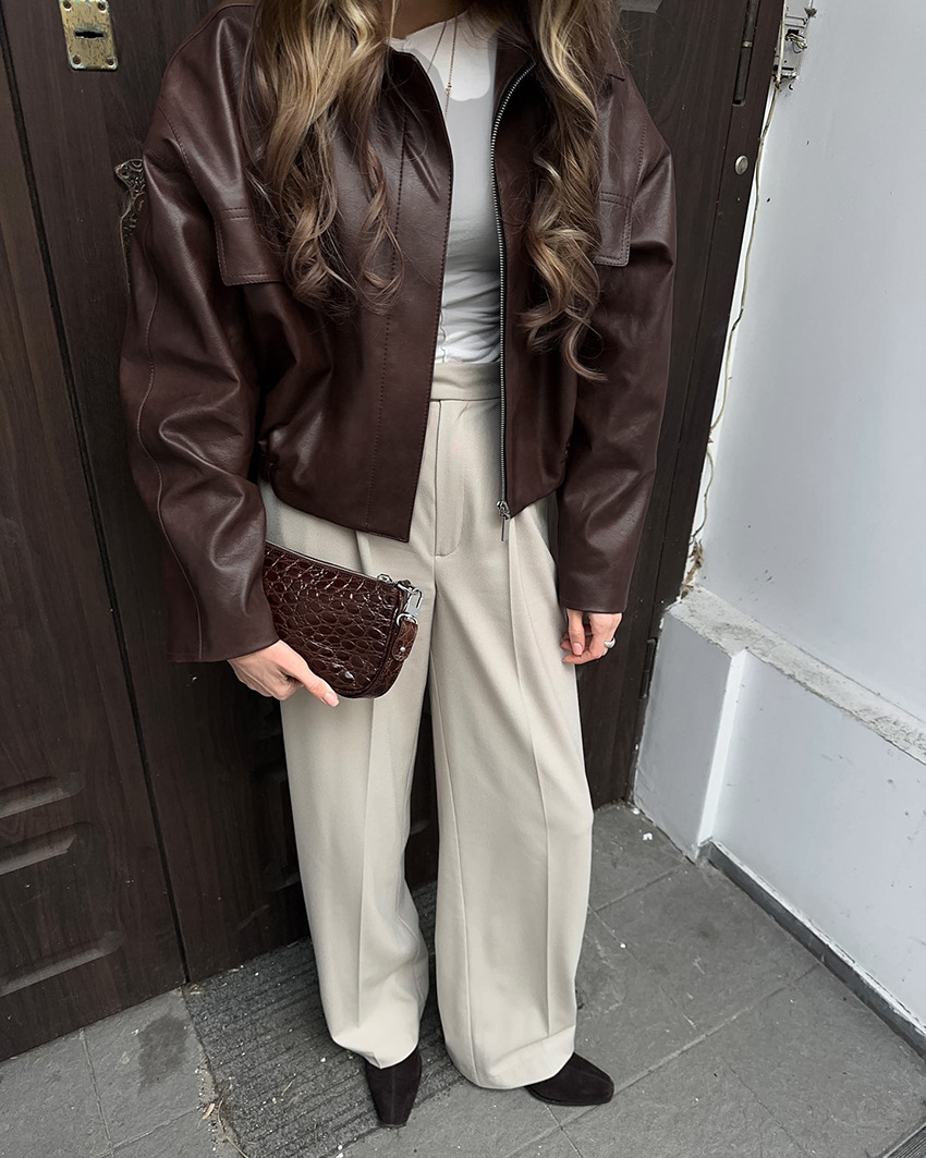 Women's Cropped Faux Leather Jacket, Collared Button-Down Coat with Flap Pockets, Casual Outerwear for Spring &amp; Fall