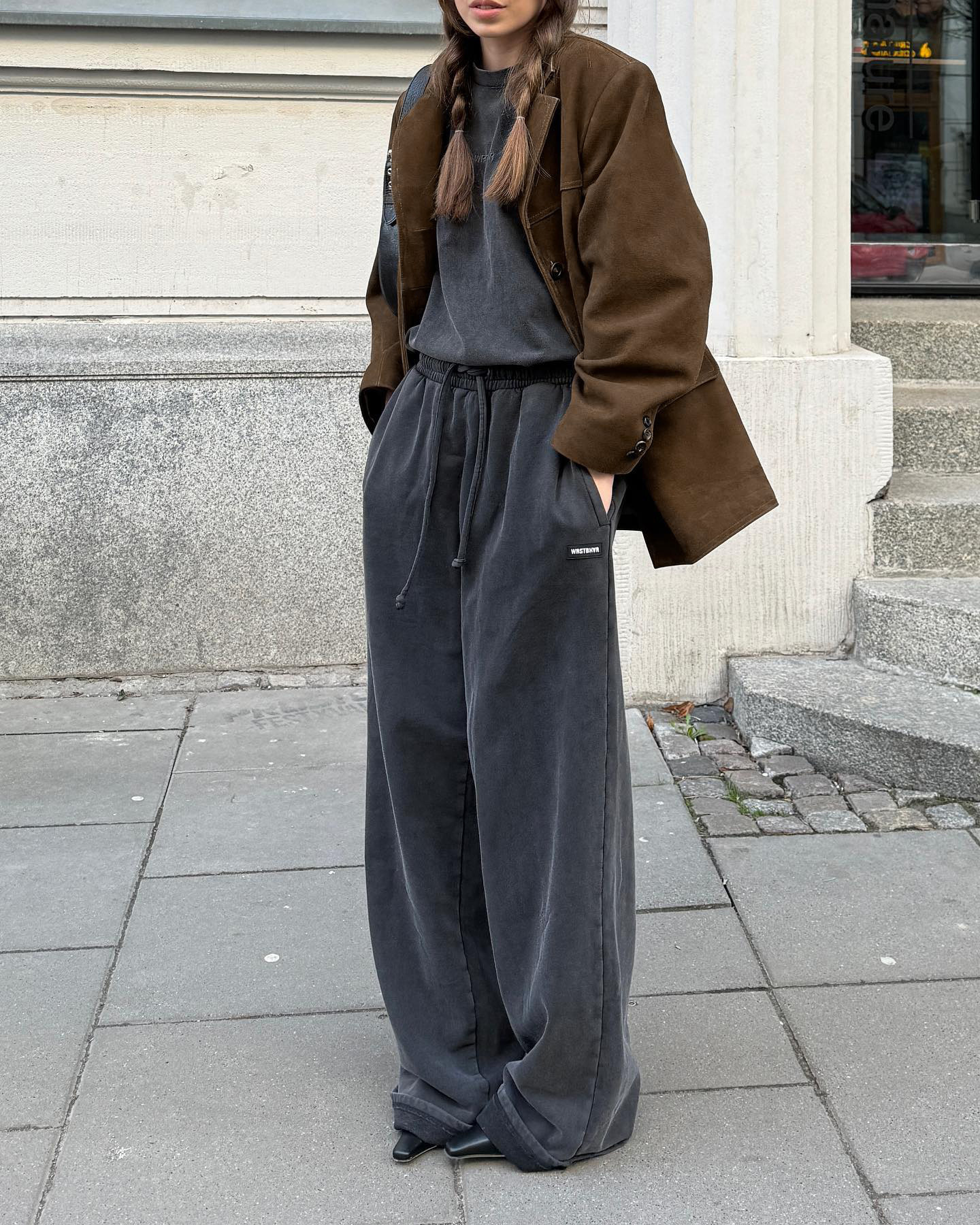 Women's Stand Collar Suede-Like Jacket, Single-Breasted Relaxed Coat with Patch Pockets, Casual Outerwear for Spring &amp; Fall