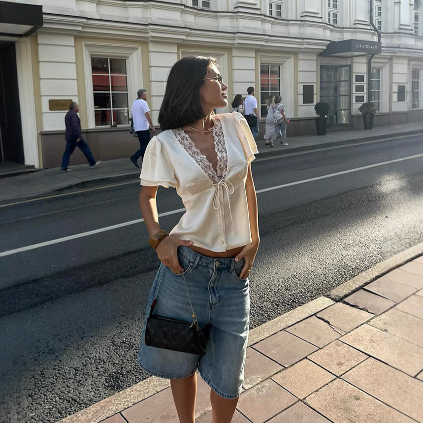 Women's Summer Fashion V-Neck Short Sleeve Top - Sexy Lace Spliced Tie-Up Slim Fit Blouse