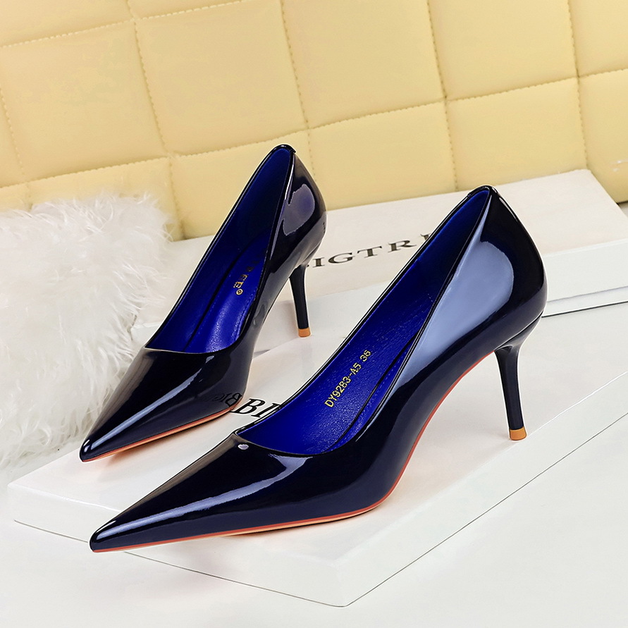 women's versatile simple patent leather high heels 16