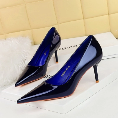 women's versatile simple patent leather high heels 16 01