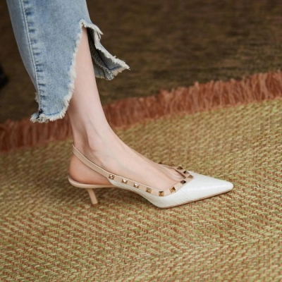 Rivet Pointed Toe Slingback Kitten Heel Pumps 02