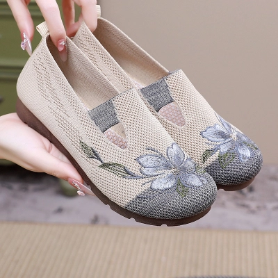 Embroidered Knit Slip‑On Elderly Casual Shoes 01
