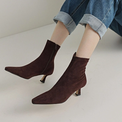 Vintage Suede Pointed‑Toe Stretchy Heel Ankle Boots 01