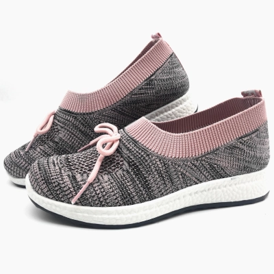 Color‑block Flyknit Slip‑on Lightweight Shoes 02