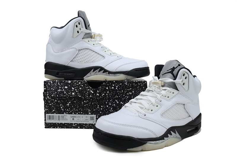 DD0587-110 Air Jordan 5 Retro White Black