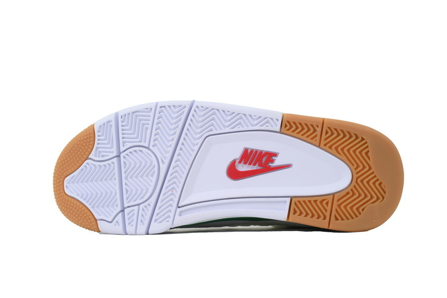 Nike SB x Air Jordan 4 “Pine Green”Calaite DR5415-103 