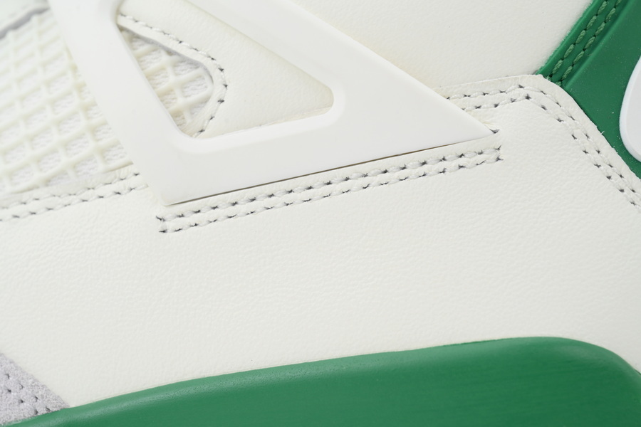 Nike SB x Air Jordan 4 “Pine Green”Calaite DR5415-103 