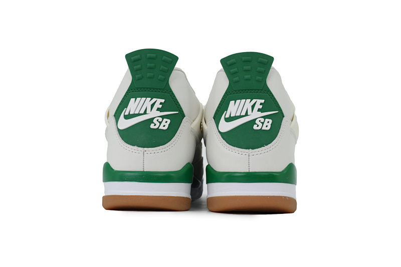 DR5415-103 Nike SB x Air Jordan 4 Pine Green