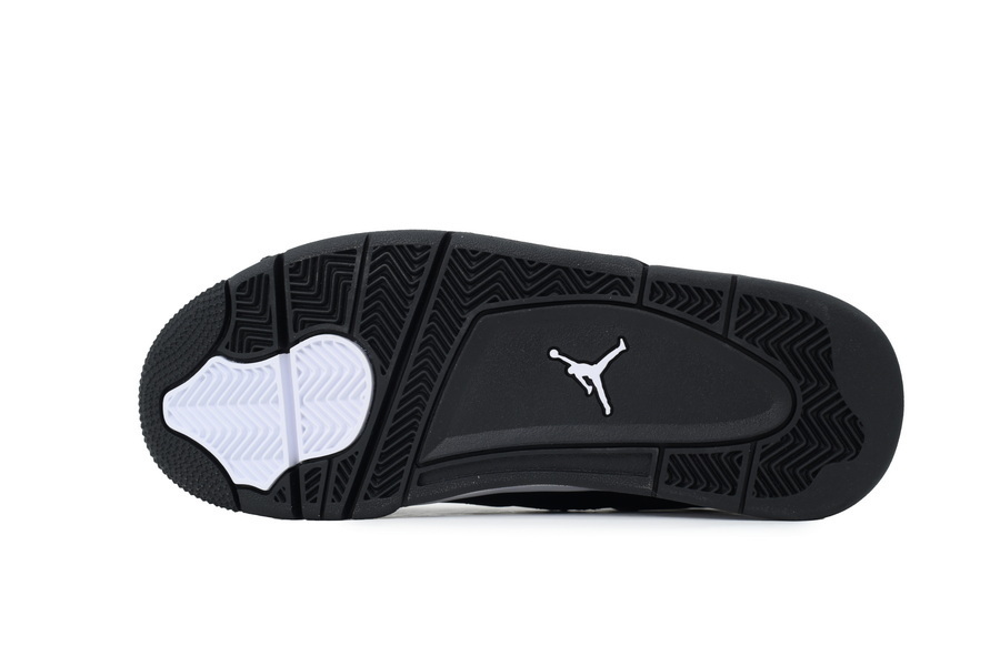 Air Jordan 4 Retro “White Thunder” FQ8138-001
