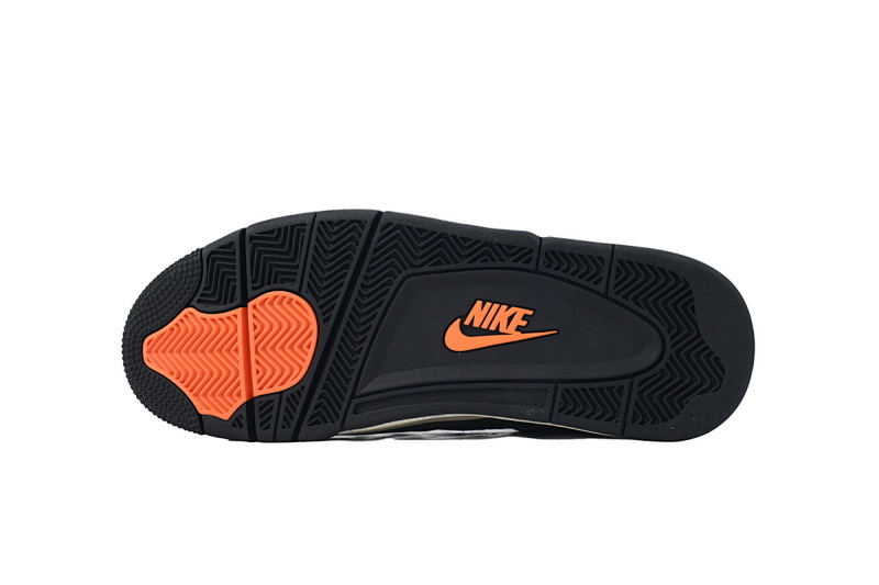 IB1519-200 Undefeated x Air Jordan 4 Retro