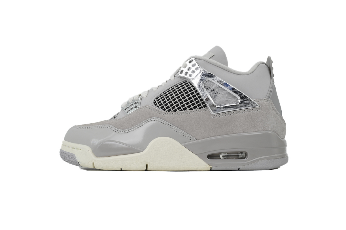 Air Jordan 4 WMNS Frozen Moments AQ9129-001 