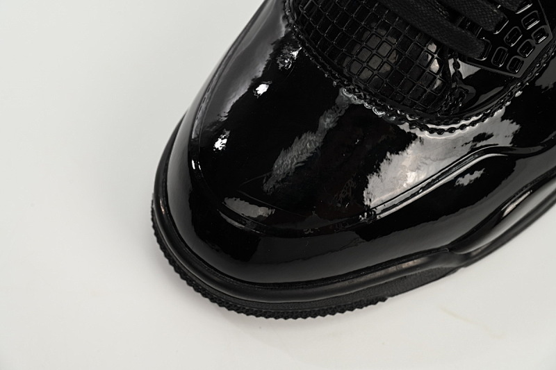 719864-010 Air Jordan 4 Retro Powder Patent Leather