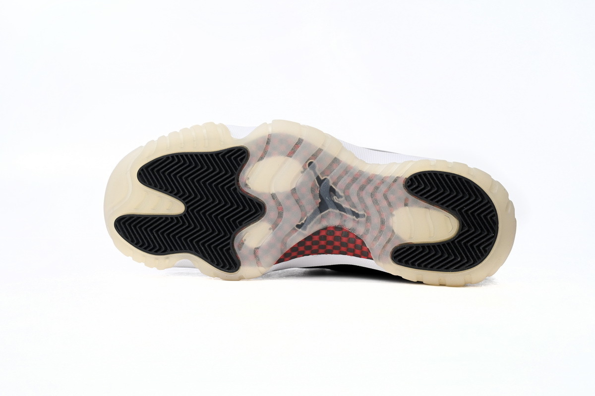 378037 002 Air Jordan 11 25th Anniversary Black Silver Eyelets