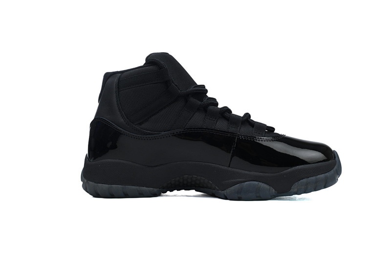 378037-006 Air Jordan 11 Retro Cap and Gown