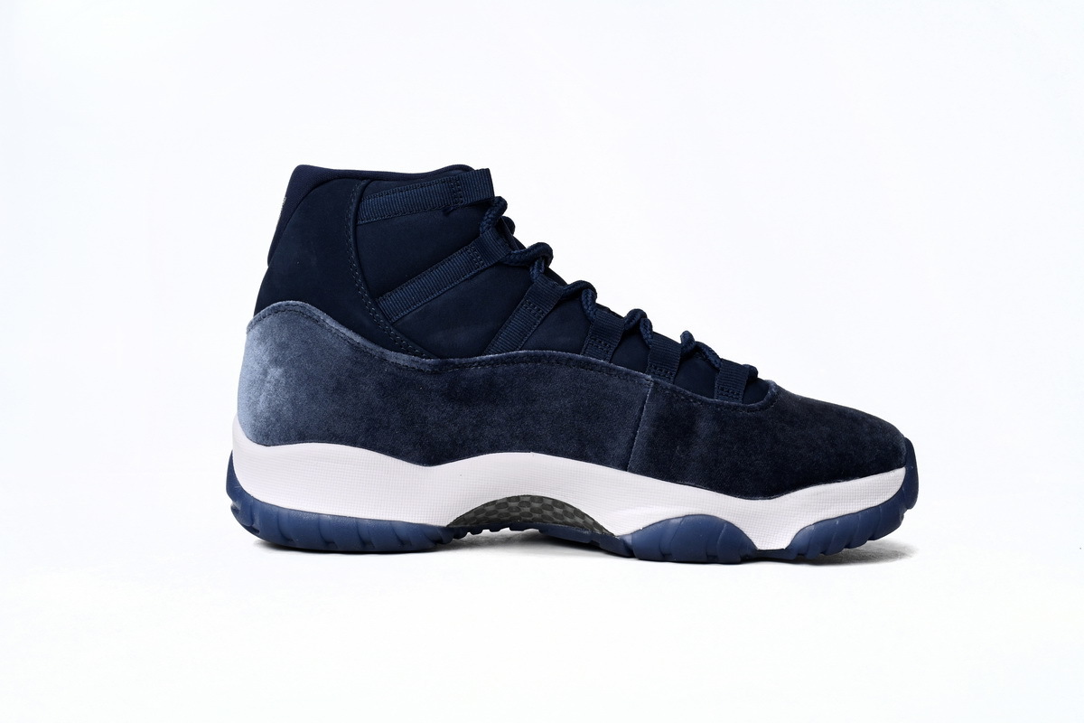 AR0715-441 Air Jordan 11 Retro Midnight Blue
