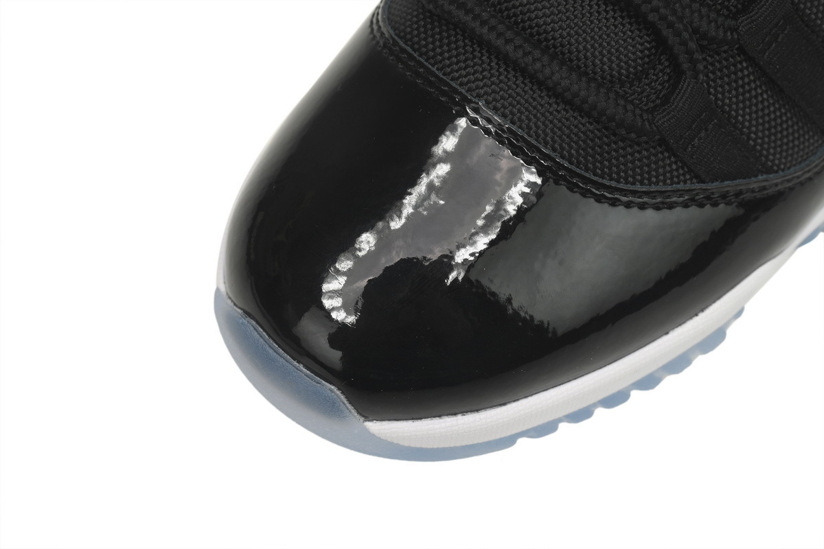 FV5104-004 Nike Air Jordan 11 Retro Low “White-Midnight Navy”