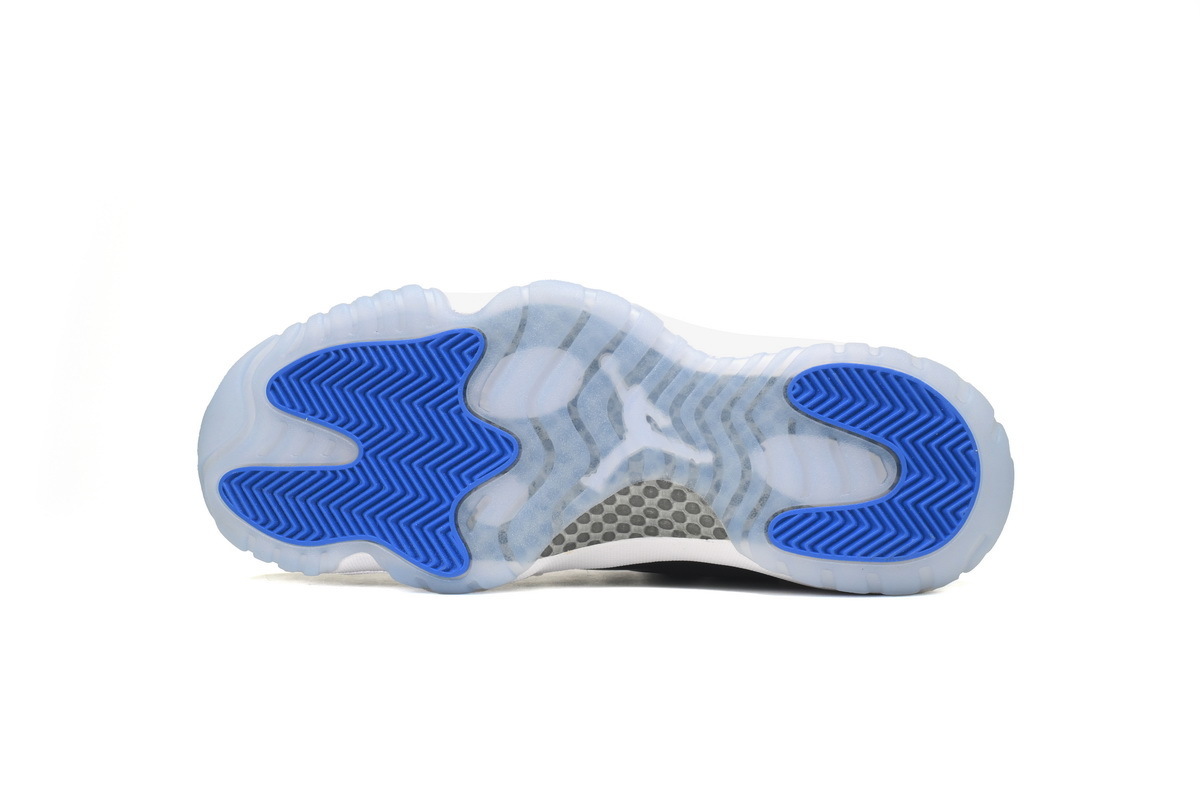 FV5104-004 Nike Air Jordan 11 Retro Low “White-Midnight Navy”