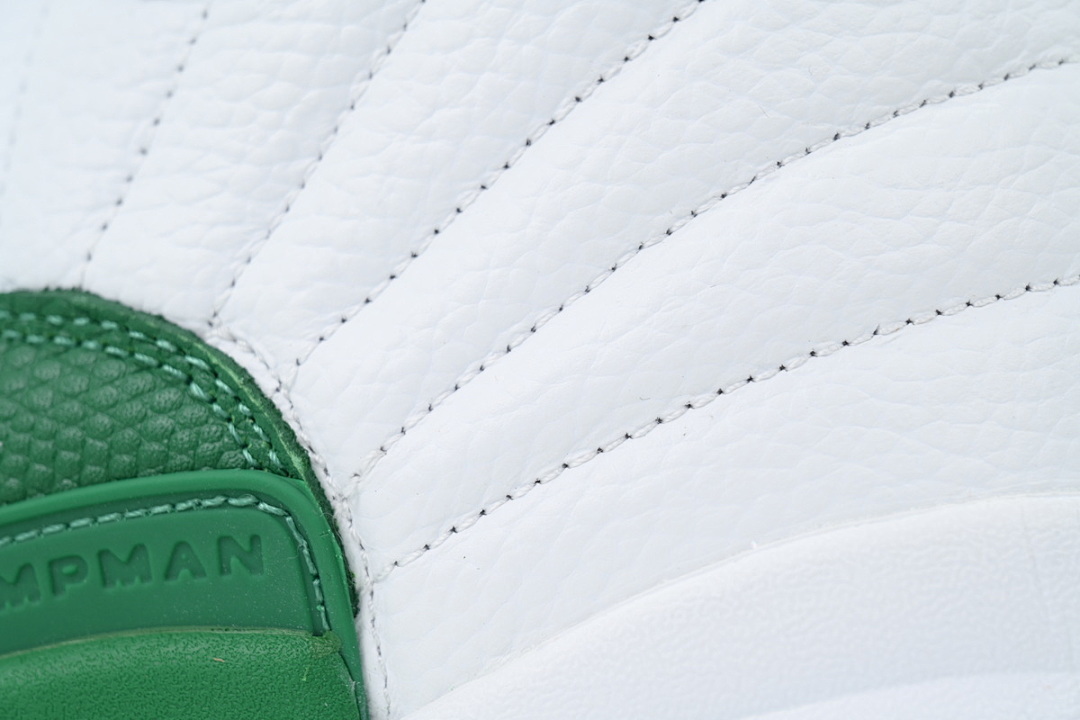 Air Jordan 12 Retro Bucks CT8013-103 