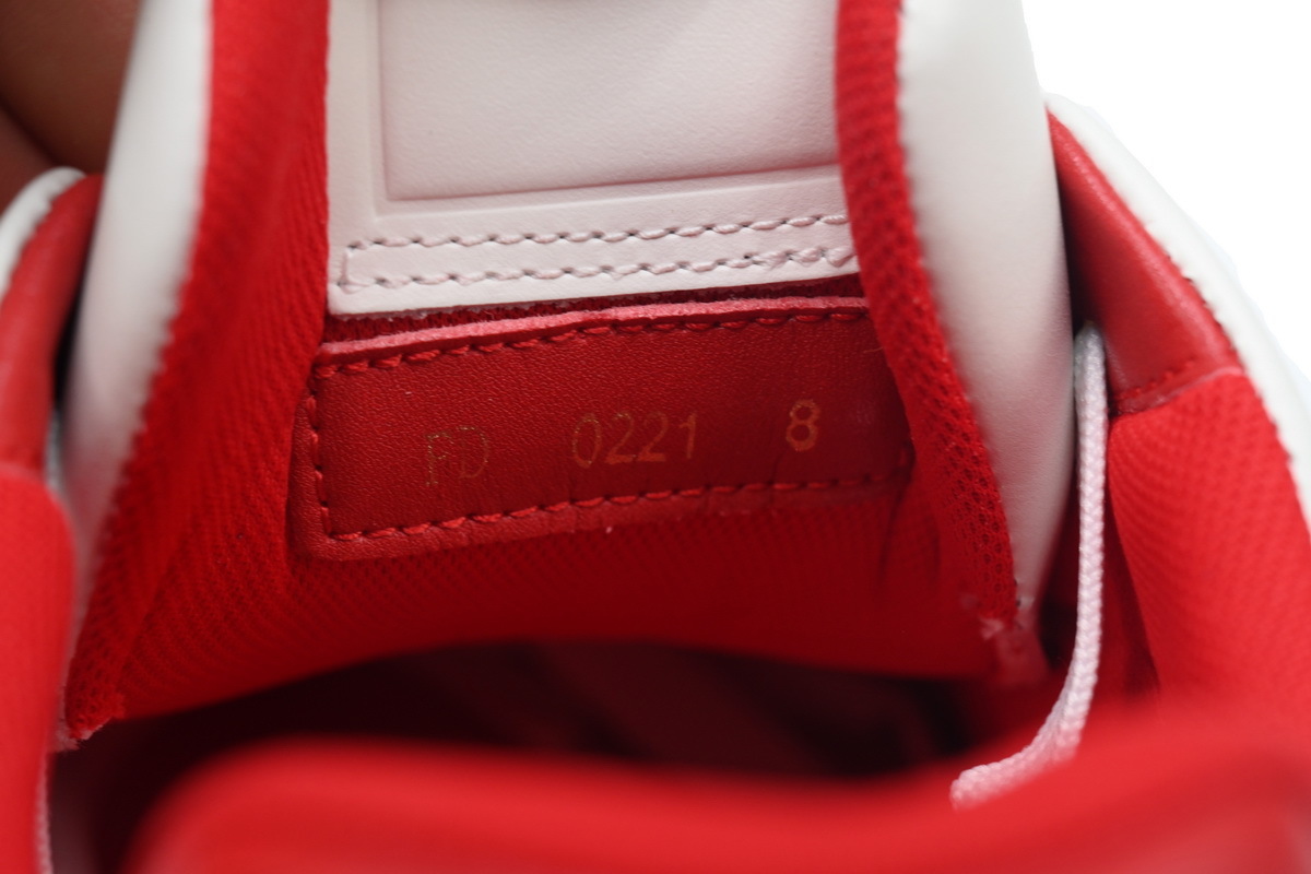 54 LV Louis Vuitton Trainer White Red