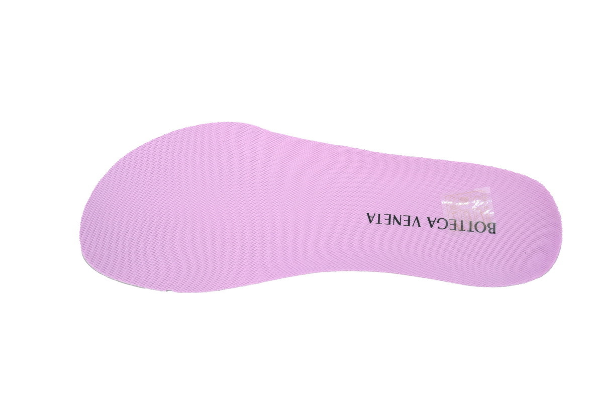  Bottega Veneta Orbit Pink