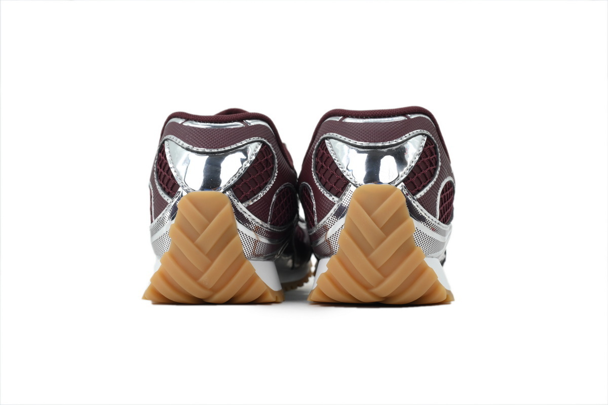  Bottega Veneta Orbit Wine Red
