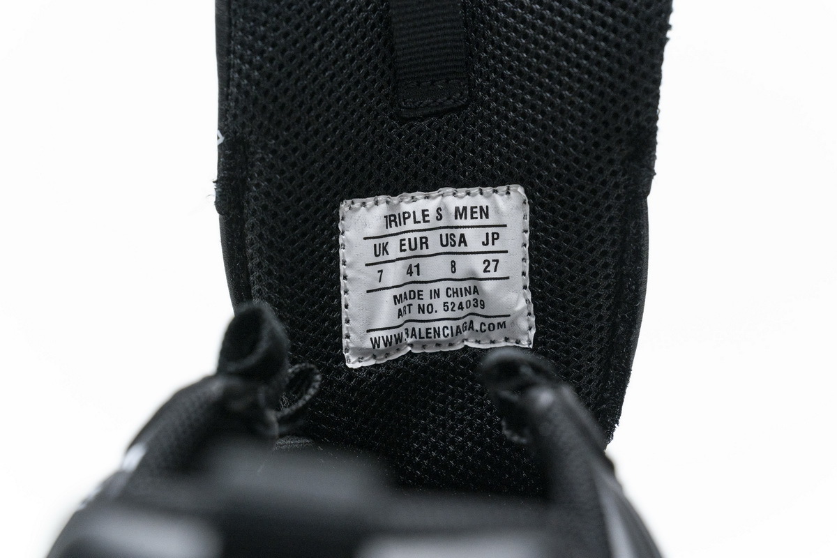  W06E2 2020 Balenciaga Triple S Black
