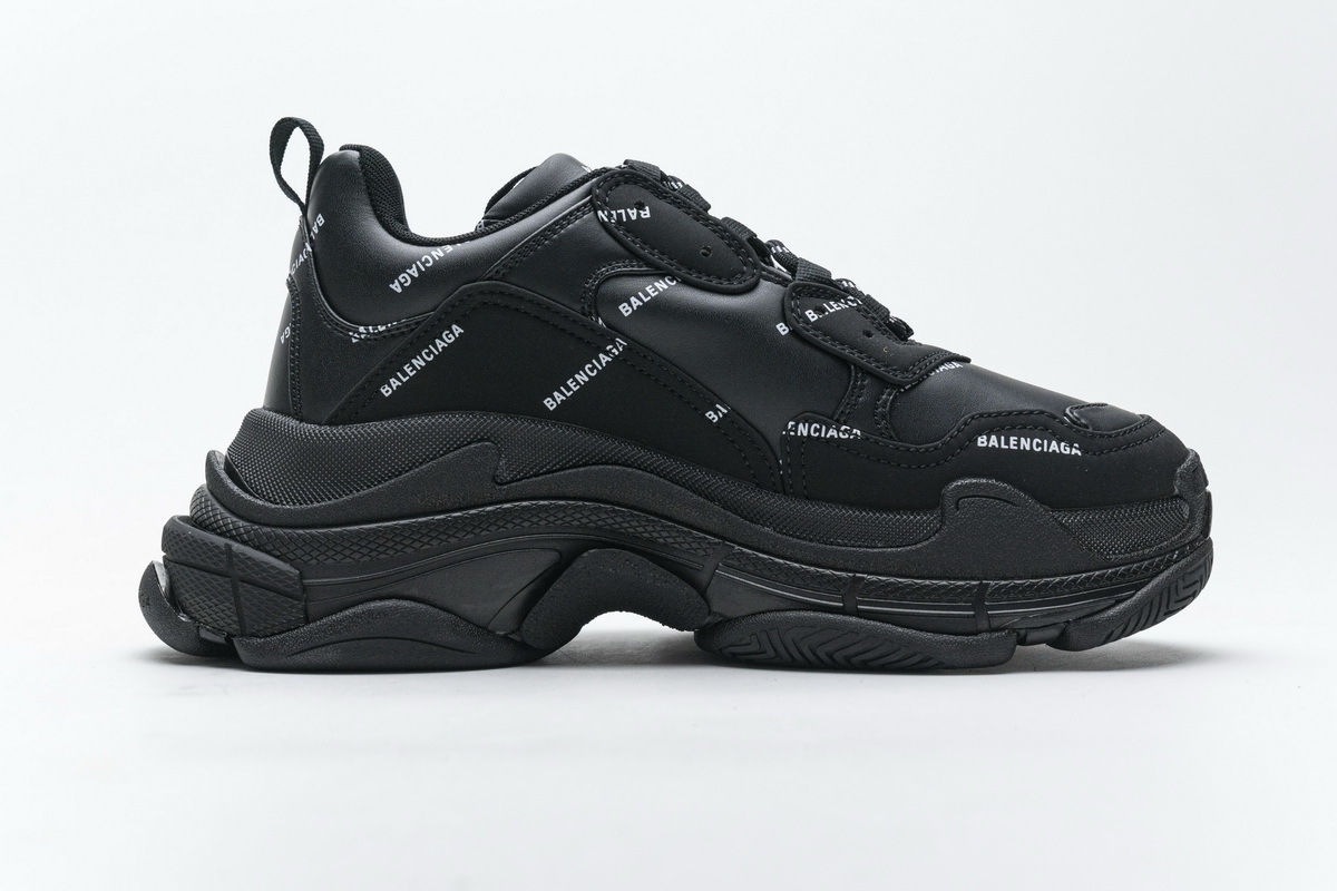  W06E2 2020 Balenciaga Triple S Black