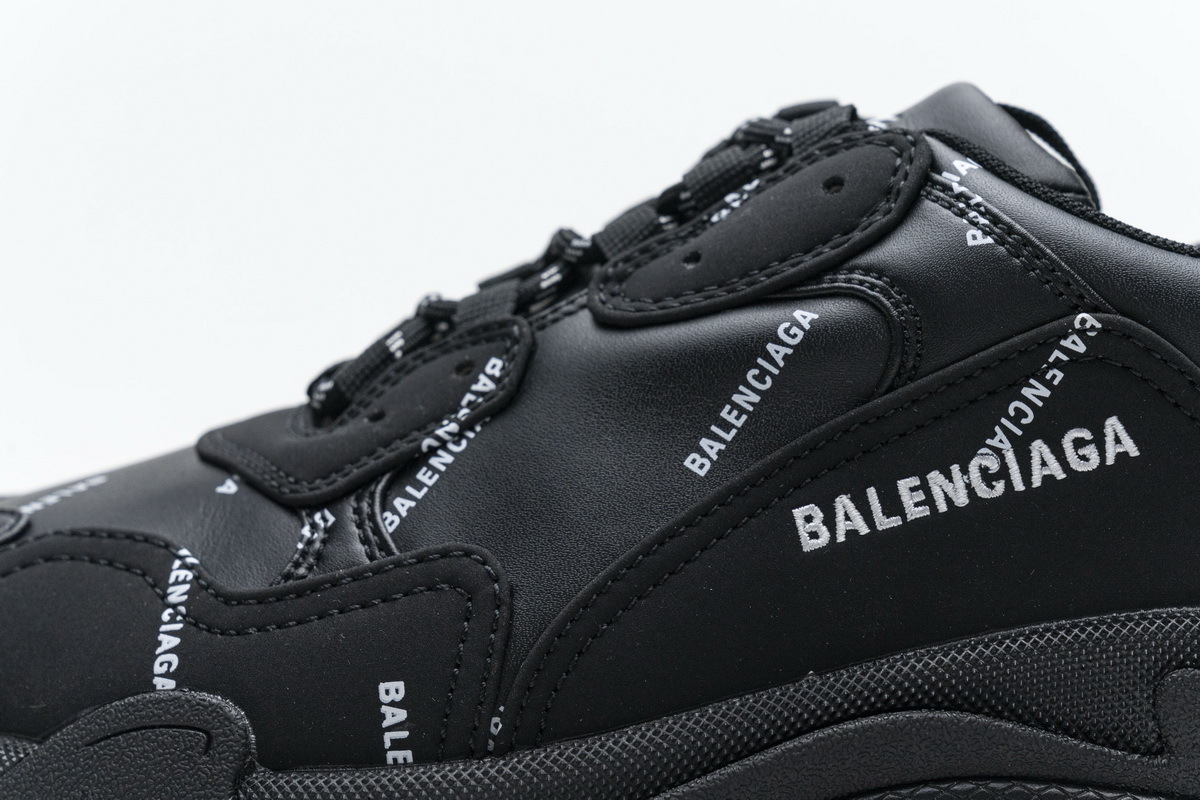  W06E2 2020 Balenciaga Triple S Black