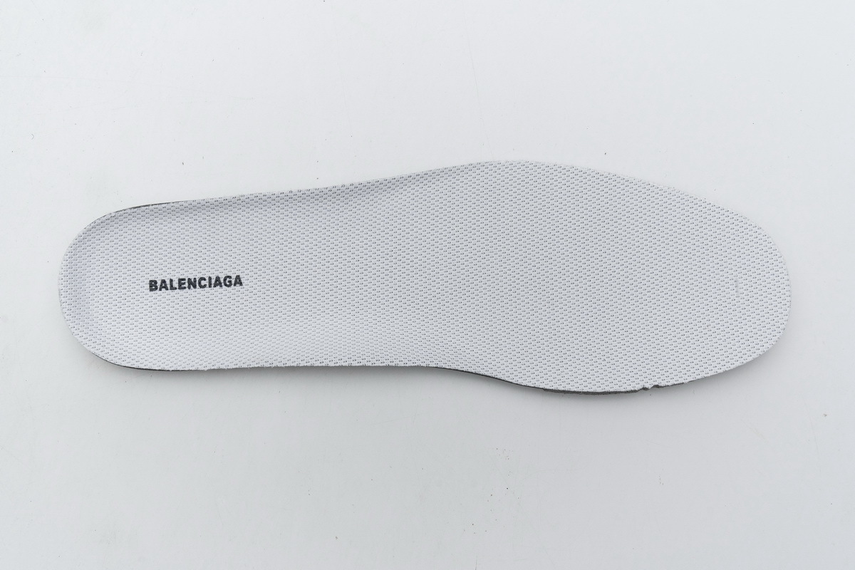  W06E2 2021 Balenciaga Triple S White