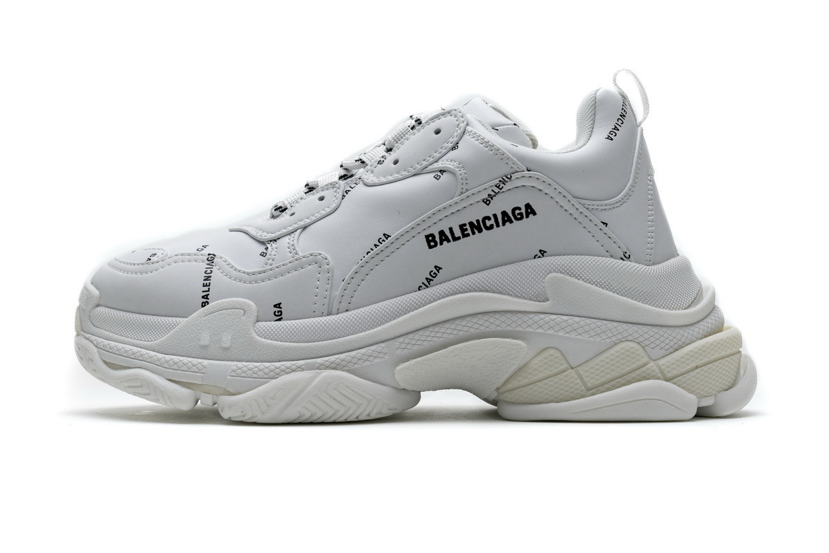  W06E2 2021 Balenciaga Triple S White