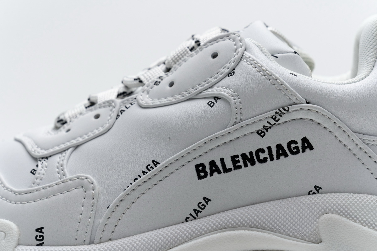  W06E2 2021 Balenciaga Triple S White