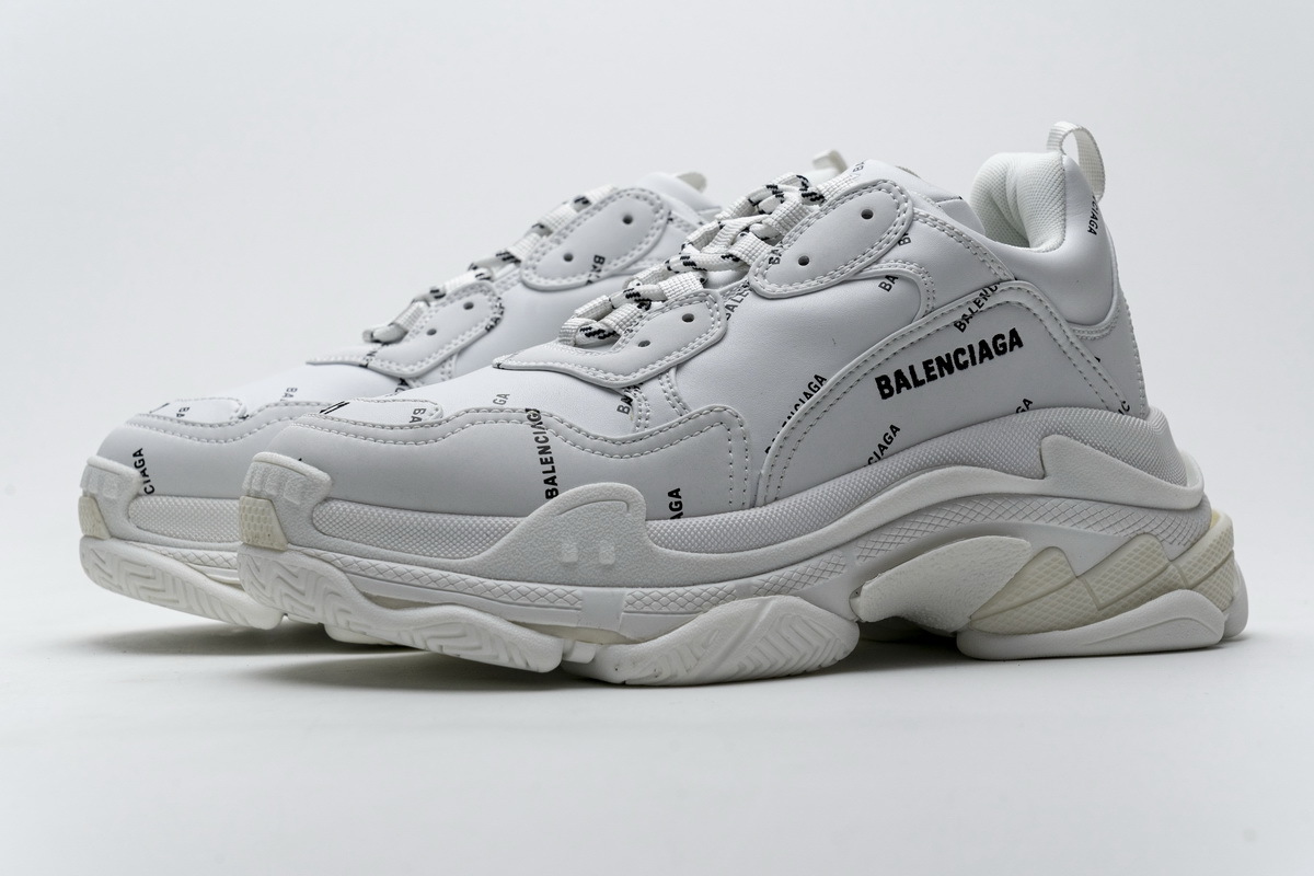  W06E2 2021 Balenciaga Triple S White