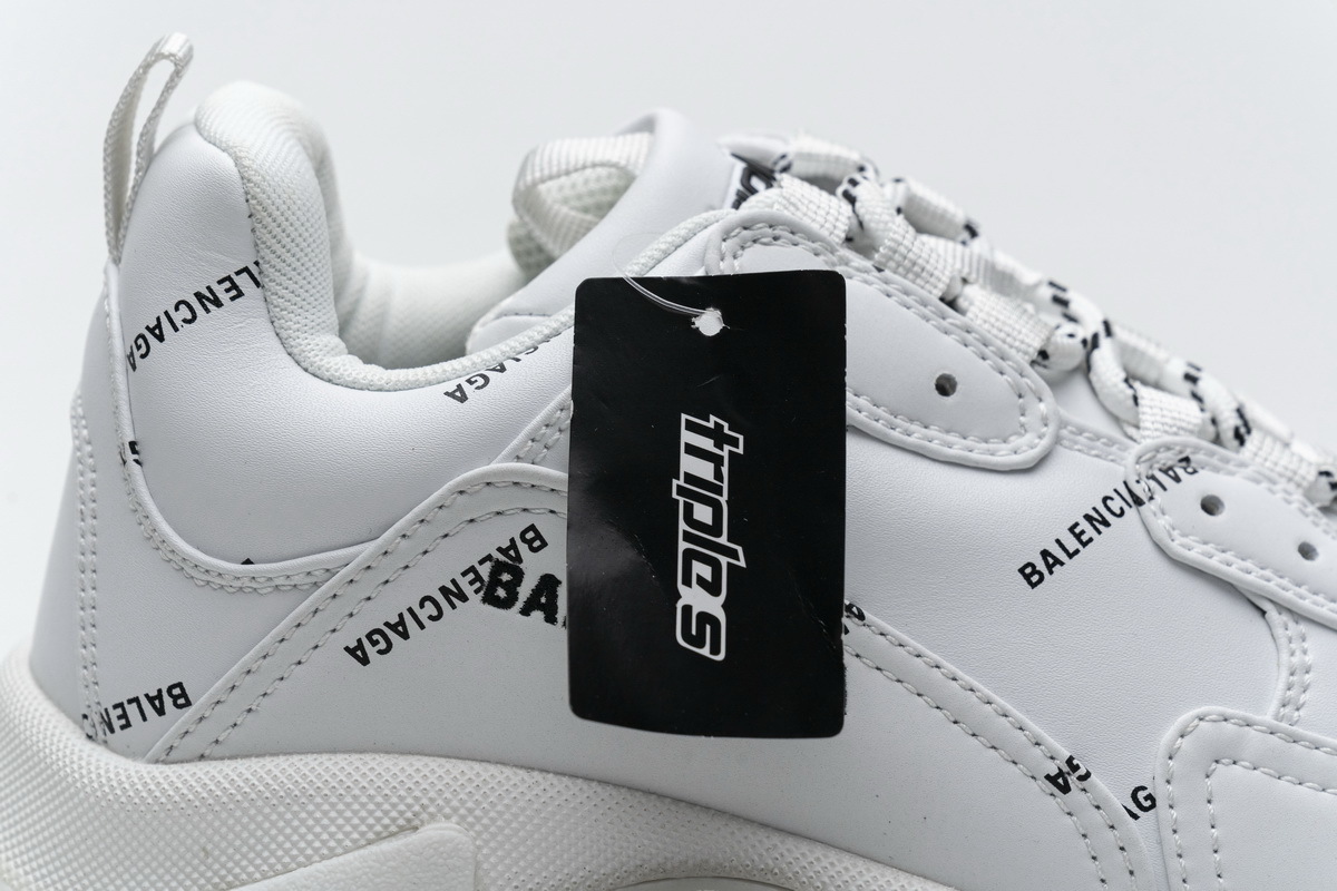  W06E2 2021 Balenciaga Triple S White