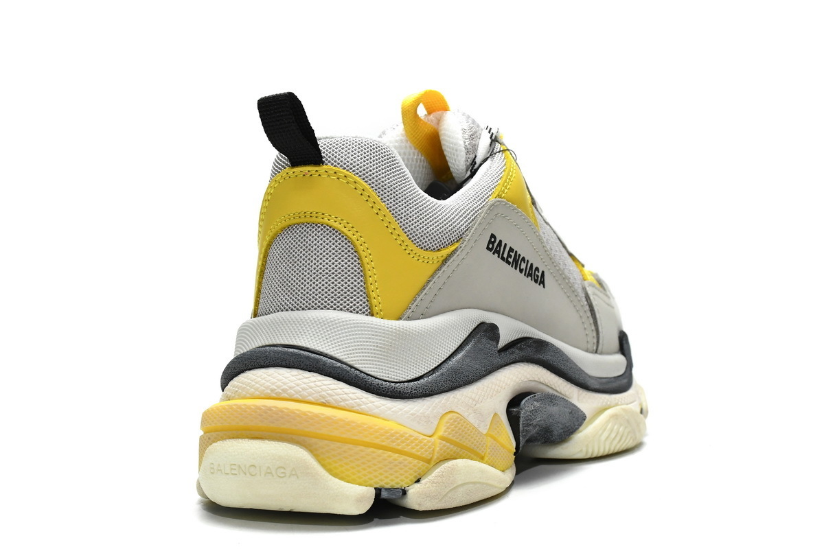  W0E1 9000 Balenciaga Triple S Grey Yellow