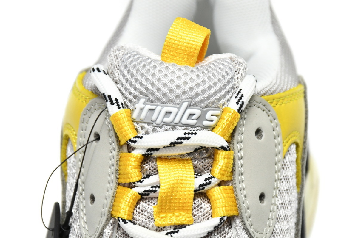  W0E1 9000 Balenciaga Triple S Grey Yellow