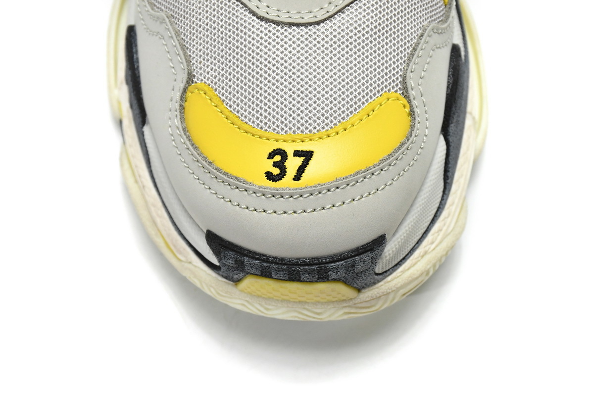  W0E1 9000 Balenciaga Triple S Grey Yellow